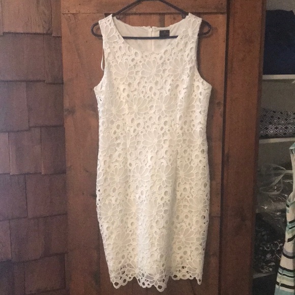Worthington Dresses & Skirts - White lace fitted dress